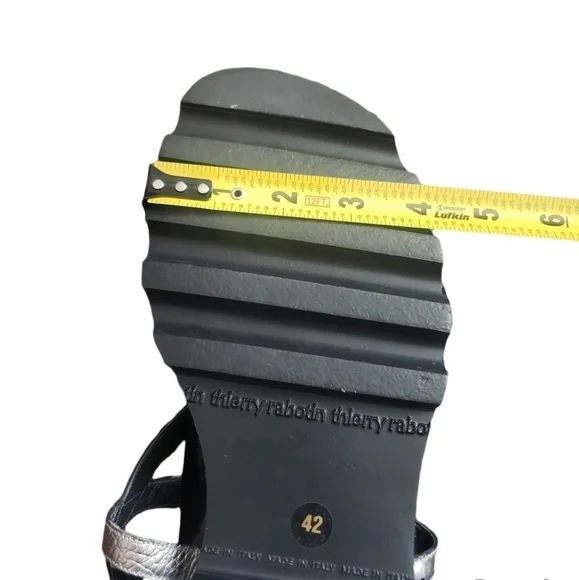 THIERRY Rabotin Wave Sandals - Picture 13 of 14